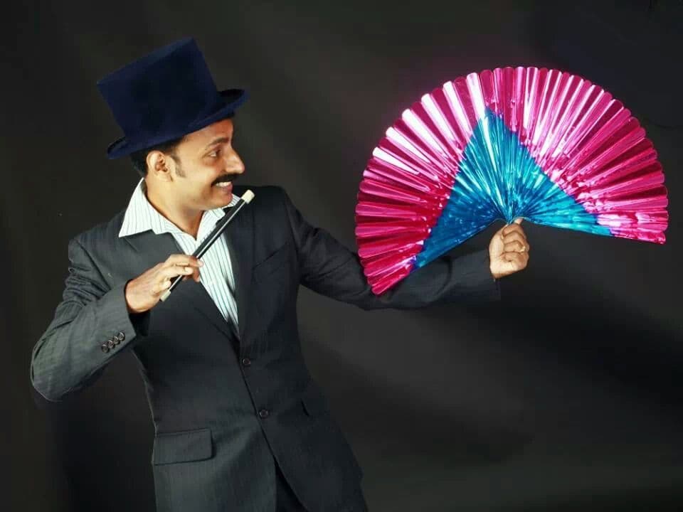 Jeeson Franz performing live